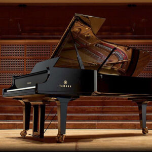 YAMAHA CFX Gran Cola (NUEVO)